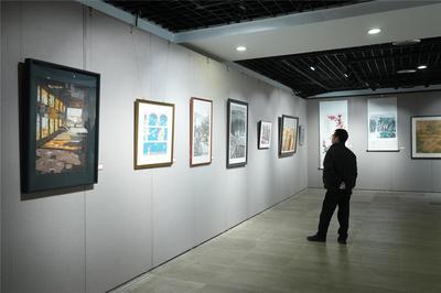 快来打卡！巴南区2025年迎新美术展惊艳亮相